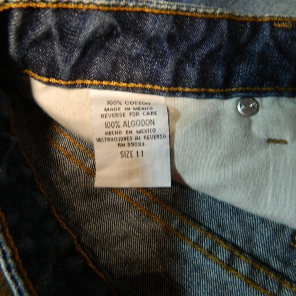 90's Y2K L.E.I  Jean Shorts - Picture 3 of 4